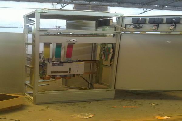 阿克陶配电柜-3683品牌总闸配电柜的使用原则